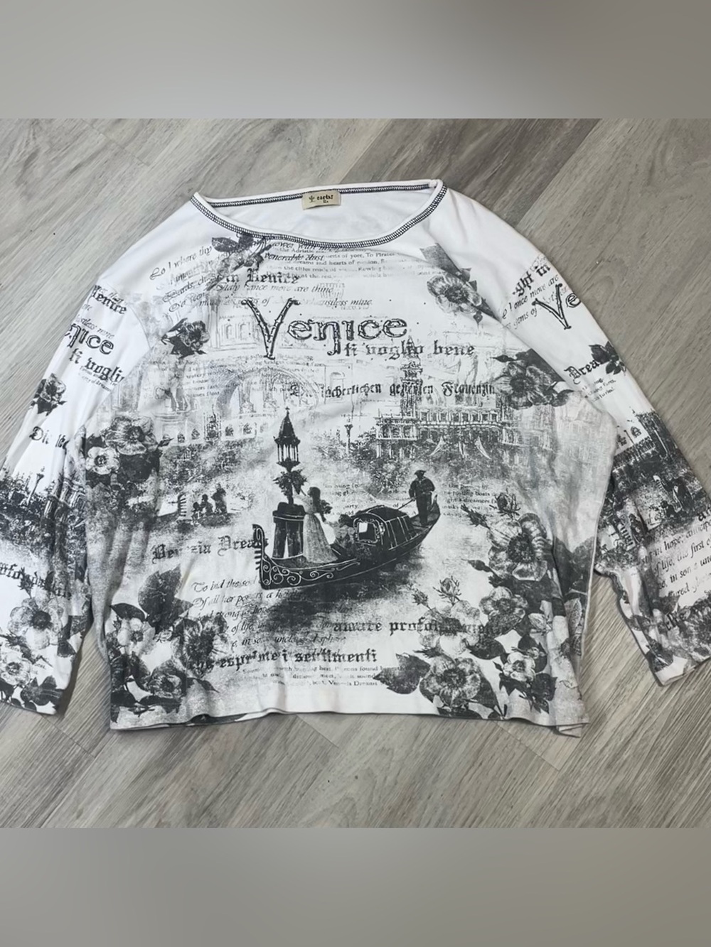 Cactus Venice Gondola Graphic Long-Sleeve Tee - White/Black
